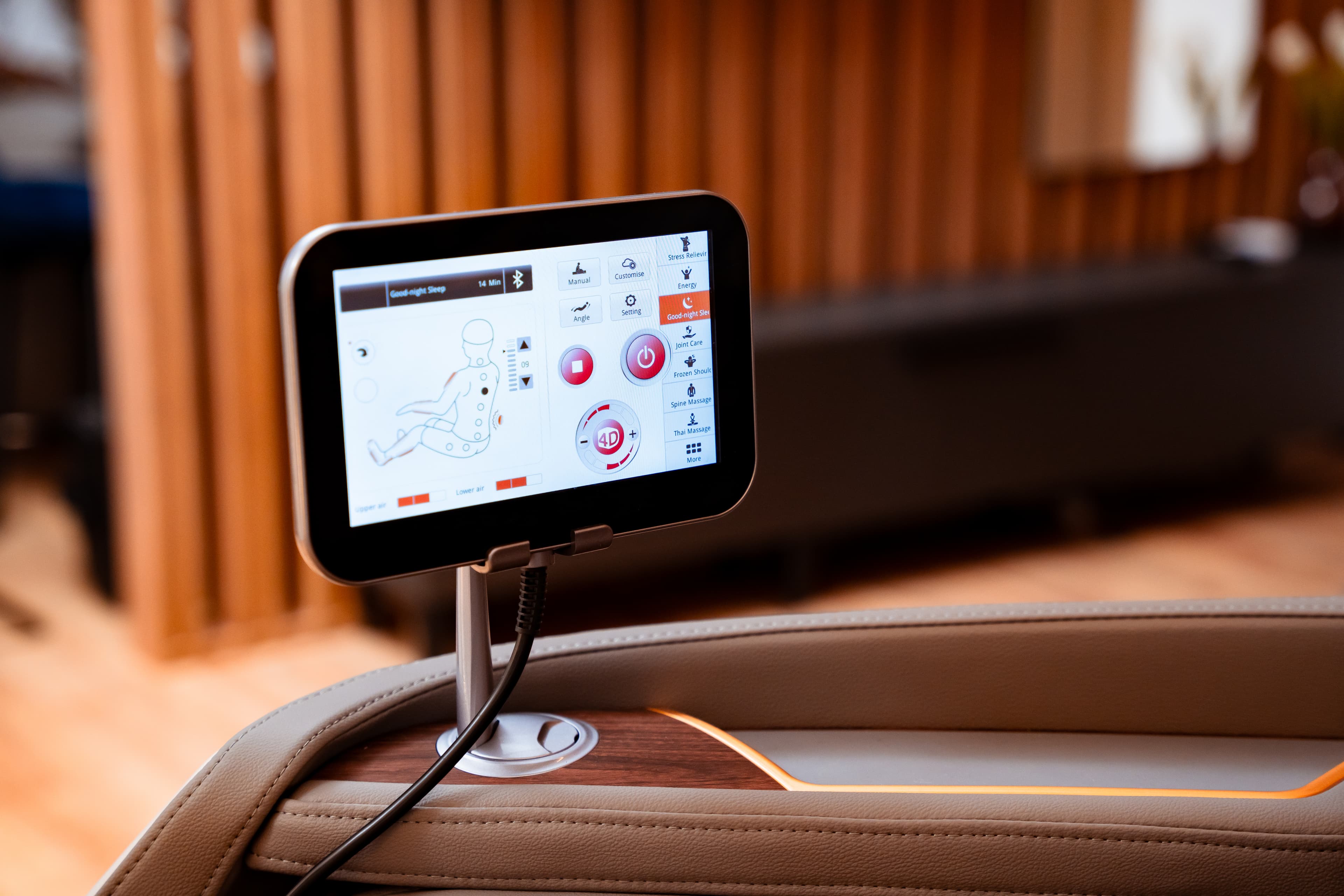 The 7-inch tablet and ambient lights.