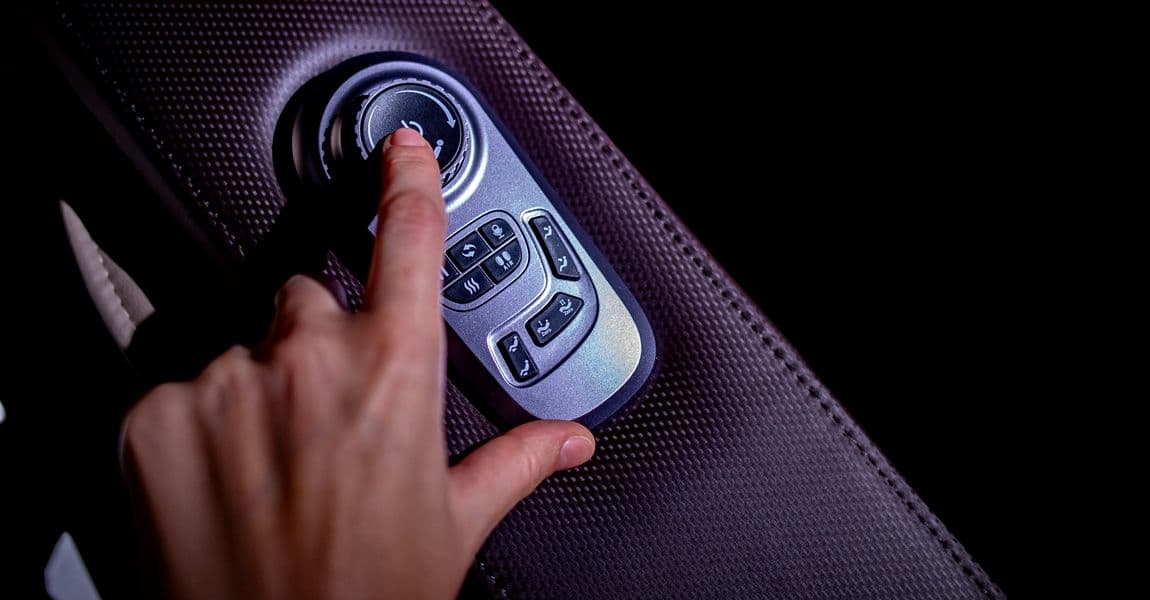 Zero gravity joystick with control buttons