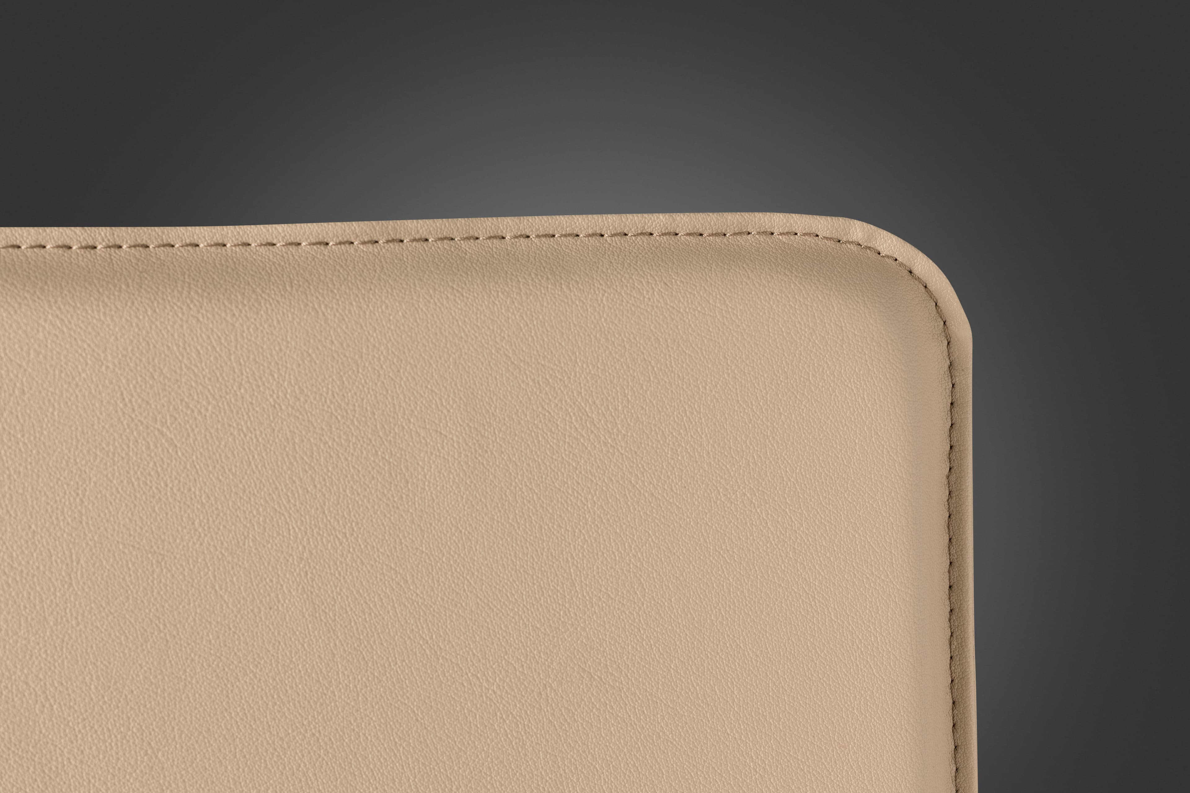 Komoder offers two types of additional cushions for an even more comfortable massage experience
