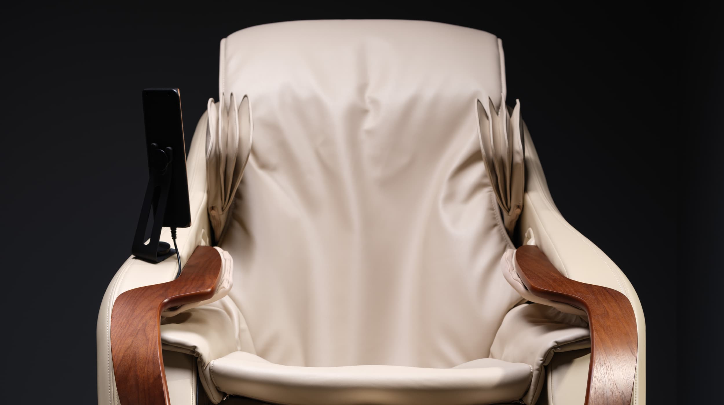 D.CORE CIRRUS - Made in Japan. 100% Japanese technological innovation.