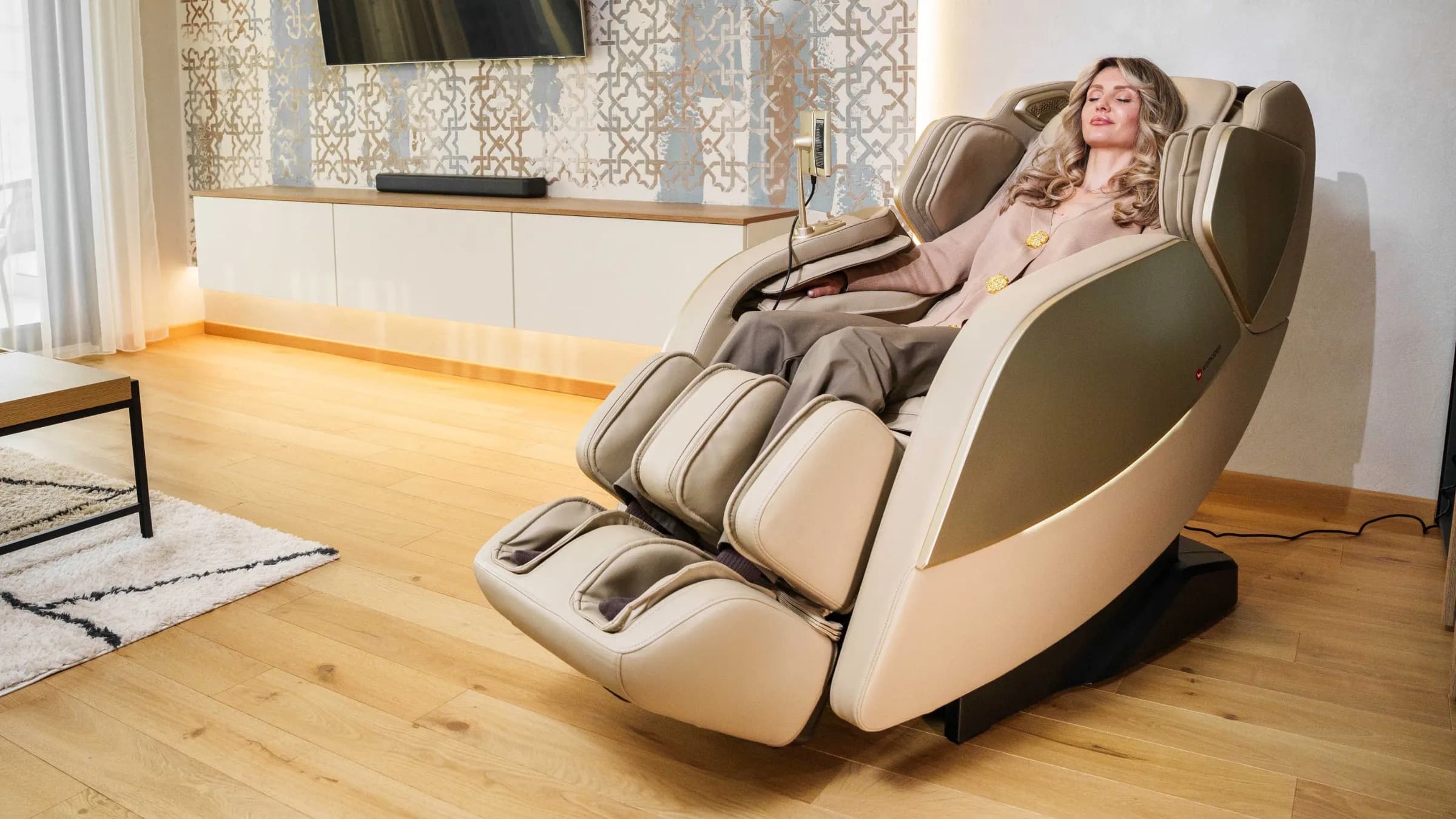 Victoria III Medical – Equipped with Two Therapeutic Massage Systems